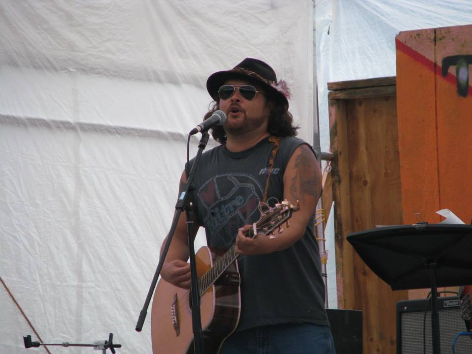 Gary performing at the Sea Fest